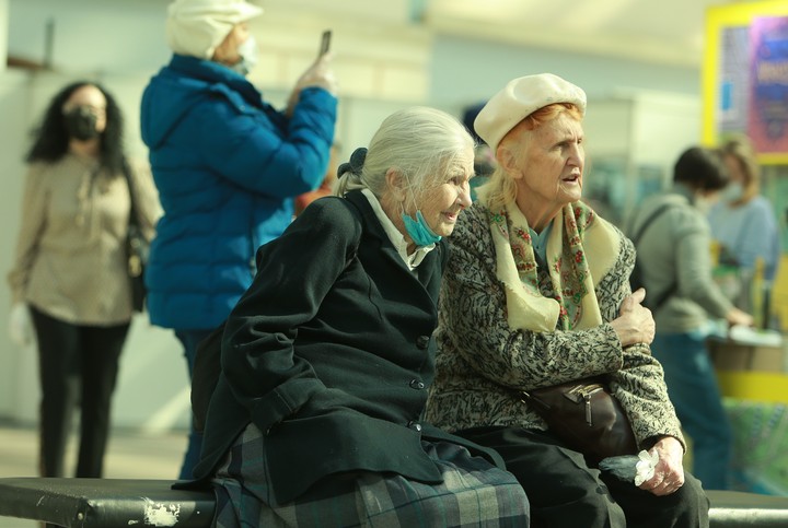 Поколение дожития: чем могут быть опасны отечественные дома престарелых