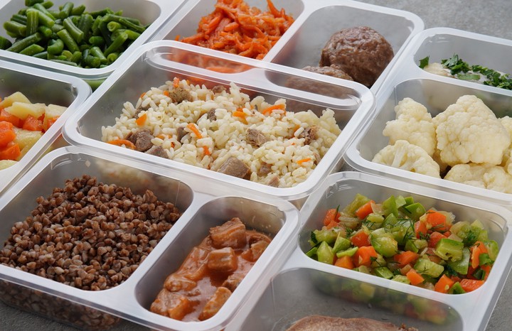 Ассортимент горячих блюд, входящих в «Индивидуальный лечебный рацион»