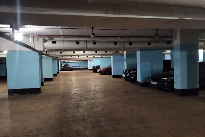 «Нары на восемь человек»: где в Москве укрыться в случае ЧС