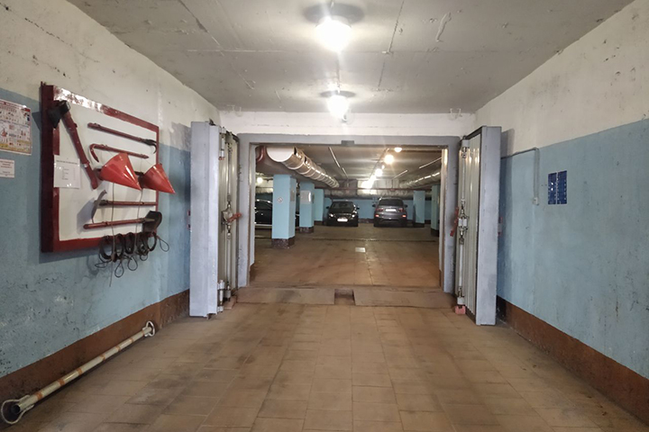 «Нары на восемь человек»: где в Москве укрыться в случае ЧС