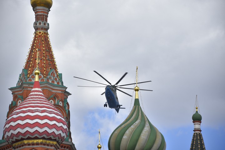 Авиационная тренировка парада Победы прошла в небе над Москвой