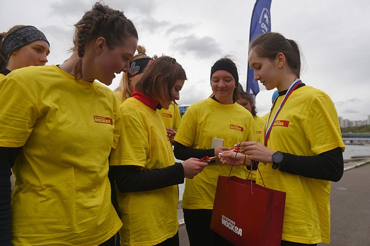 Победителей эстафеты наградили исторической реликвией