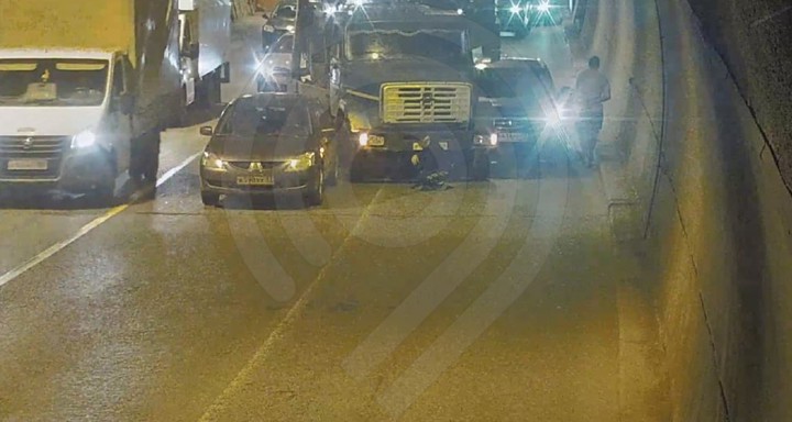 Движение в Лефортовском тоннеле восстановили после ДТП с тремя машинами