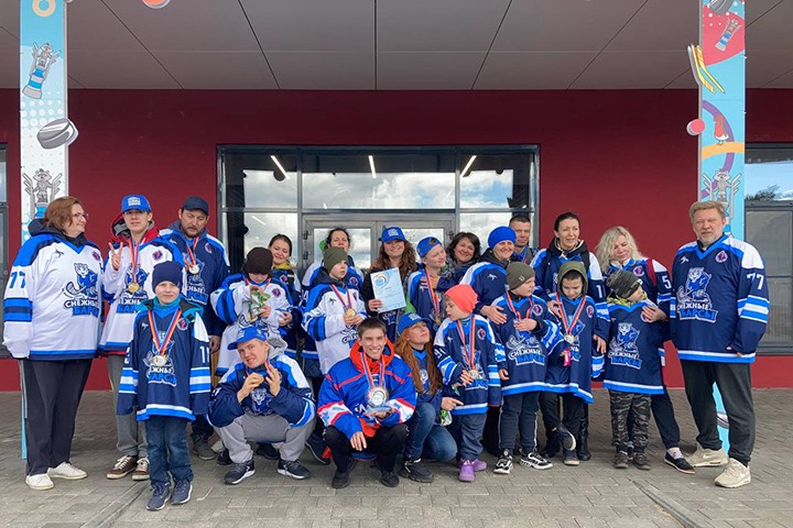 Сборная Москвы одержала победу в турнире по специальному хоккею для ребят с ментальными особенностями
