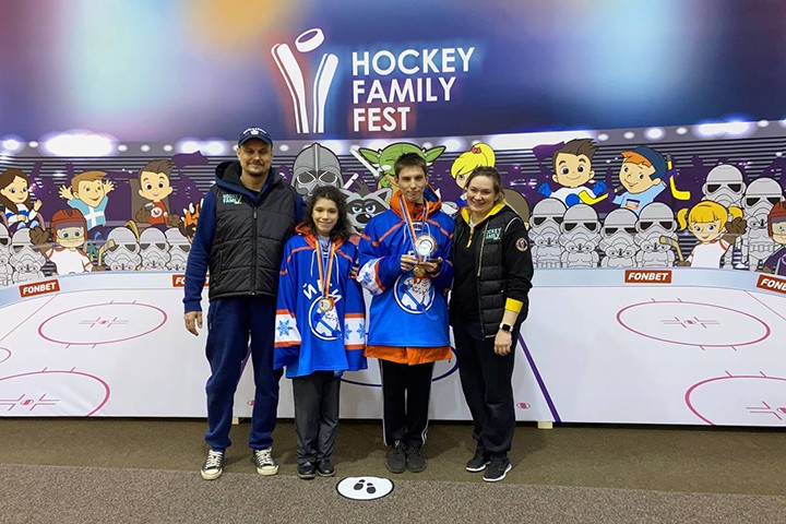 Сборная Москвы одержала победу в турнире по специальному хоккею для ребят с ментальными особенностями