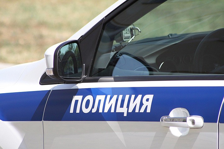 Прохожий избил москвича после того, как тот сделал ему замечание
