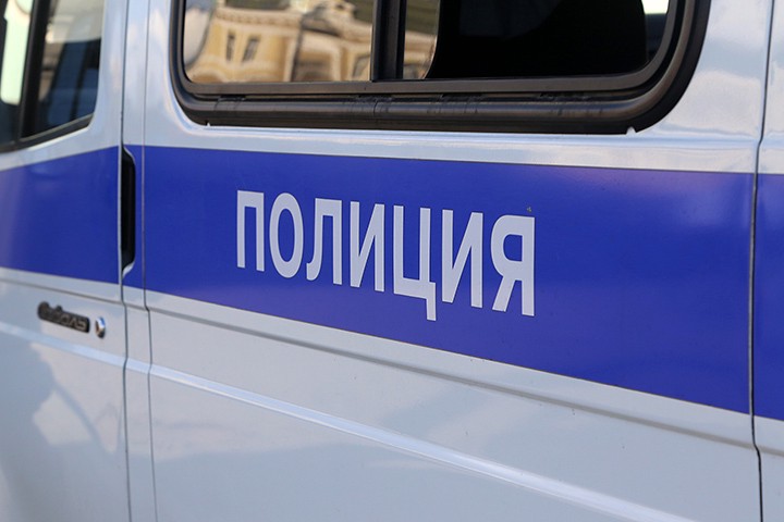 Двое приезжих избили и обокрали мужчину на юго-востоке Москвы
