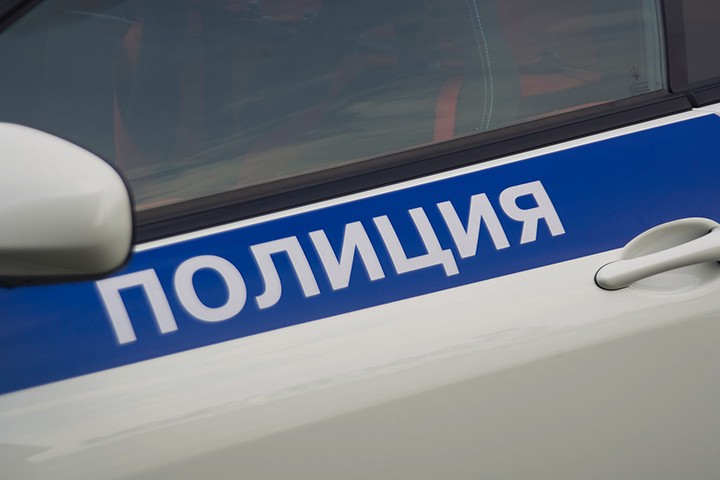 Перевозивших деньги мужчин ограбили в Москве на 32 миллиона рублей