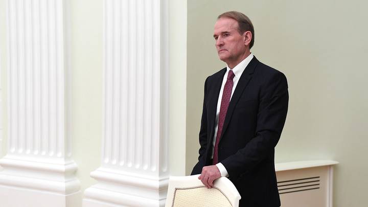 «Кукловод»: чем известен Виктор Медведчук и почему его задержали