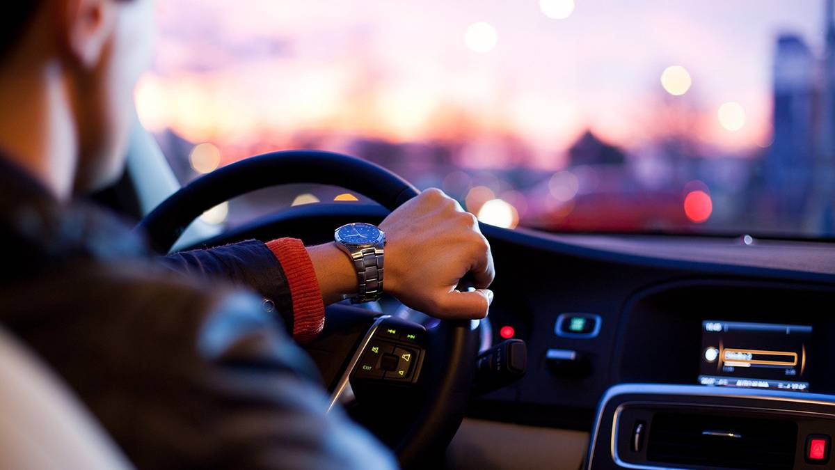 Терапевт: Около 10 процентов взрослых людей страдают от укачивания в машине