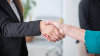 Что делать, если женщине отказали в приеме на работу по половому признаку