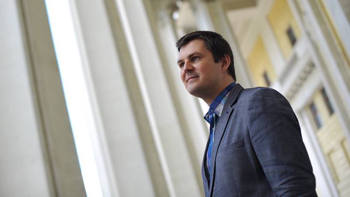 «Я люблю театральность»: режиссер Глеб Черепанов — о жизни и о работе с Олегом Табаковым