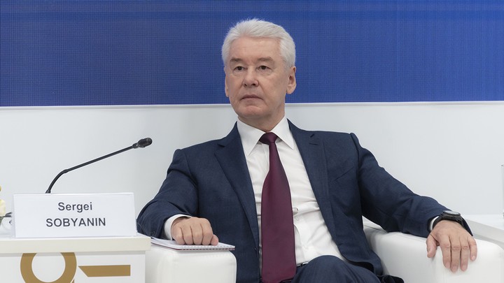 Собянин: Москва не будет останавливать городские программы в условиях санкционного давления