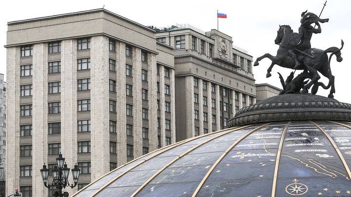 Госдума отклонила поправки к законопроекту об ответственности за пропаганду ЛГБТ