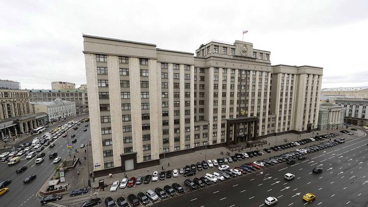 В Госдуме предложили освободить россиян в странах с ЧП от оплаты роуминга
