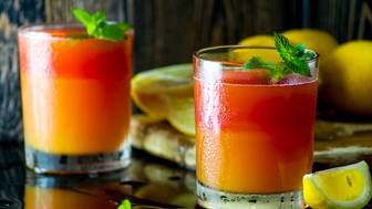 Охлаждаемся правильно: три напитка, которые можно пить в жару