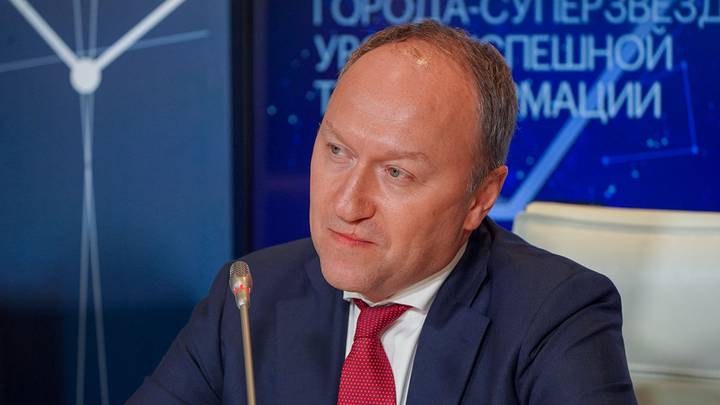 Андрей Бочкарев: На станции «Физтех» салатовой ветки сооружают ограждающие конструкции котлована
