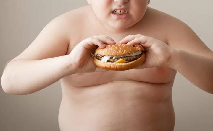 Ожирение у детей. Возрастные этапы развития. 0–12 месяцев