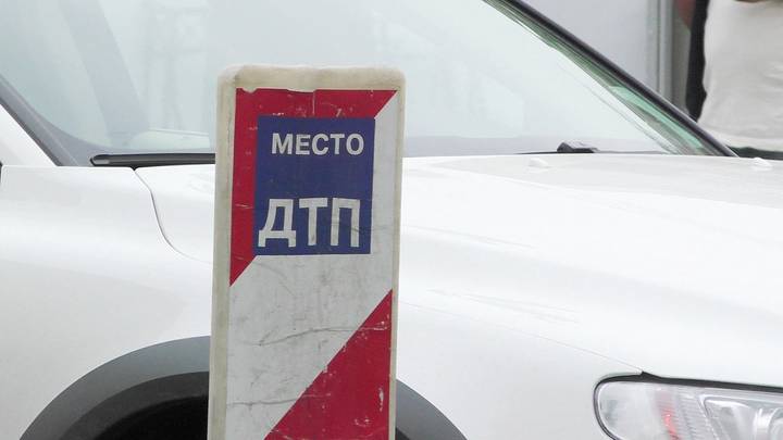 Автобус столкнулся с легковушкой на северо-востоке Москвы