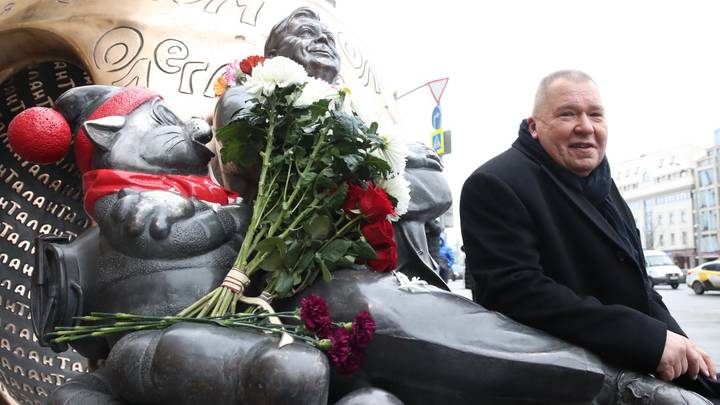В ногу с вечностью: Александр Рукавишников — о посредственном искусстве и спасительной искренности