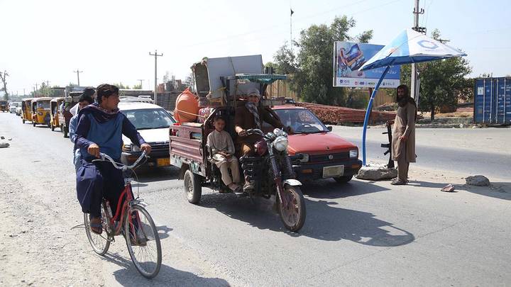 Боевики движения «Талибан» (запрещено в РФ) взяли под свой контроль город Джелалабад, Афганистан / Фото: EPA/ТАСС