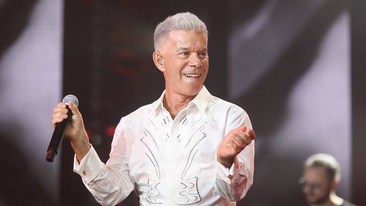 Олег Газманов посетил столичный пункт отбора на военную службу по контракту Олег Газманов посетил столичный пункт отбора на военную службу по контракту