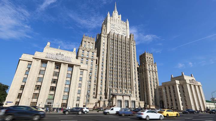 МИД: Сигналы из США сочетают в себе воинственность и возможность диалога