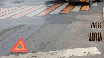 Легковушка столкнулась с автобусом на юго-западе Москвы