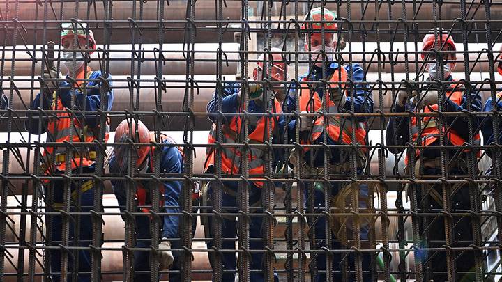 Принципам не изменяем. Руководитель департамента развития новых территорий столицы Владимир Жидкин: Следуем стратегии долгосрочного планирования