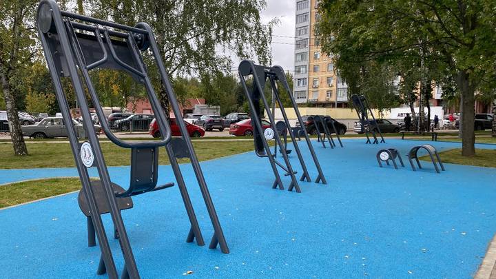 Завершилось благоустройство сквера у пруда Марс