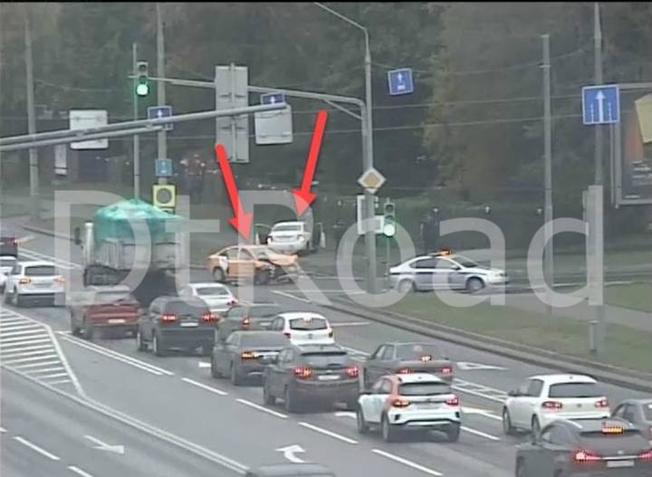 Столкновение двух автомобилей произошло на Люблинской улице