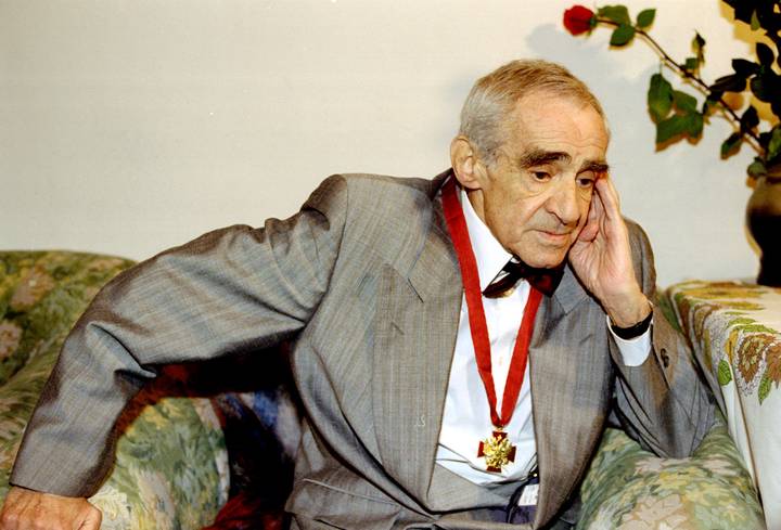 Орден «За заслуги перед Отечеством» вручен народному артисту Российской Федерации Зиновию Гердту