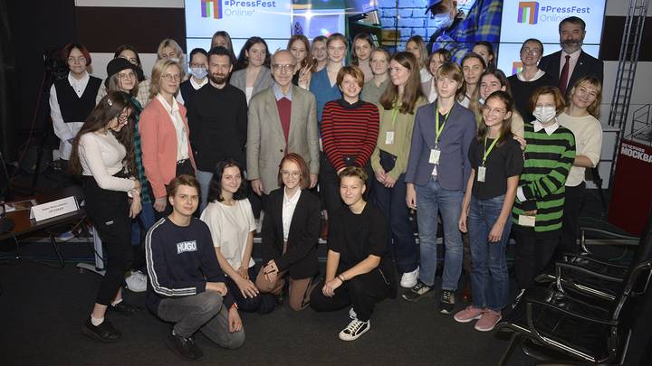 Авторский взгляд спасет газеты: руководители ведущих столичных СМИ обсудили перспективы развития отрасли