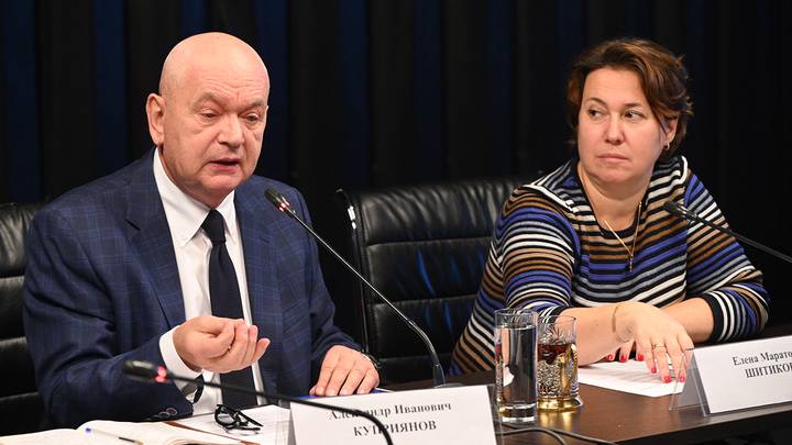 Бумага против «цифры»: эксперты рассказали, как уживаются электронные и печатные СМИ