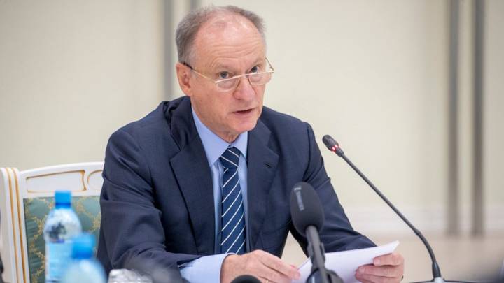 Патрушев обсудил с президентом Ирана Раиси взаимодействие в сфере безопасности