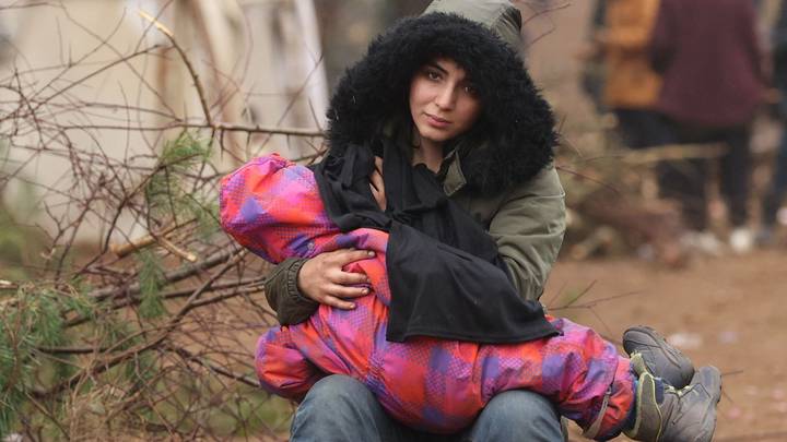 Переступить черту: что сейчас происходит на польско-белорусской границе и как будет развиваться ситуация