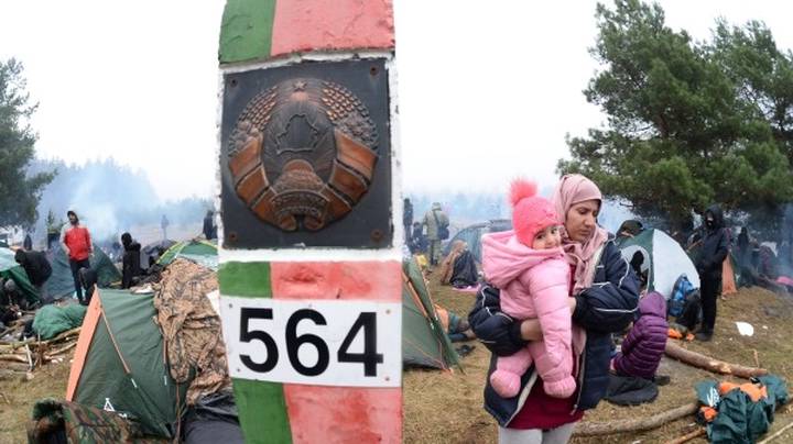 Переступить черту: что сейчас происходит на польско-белорусской границе и как будет развиваться ситуация