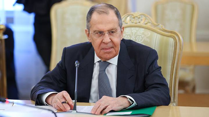 Лавров ответил на слова журналиста об украинском зерне