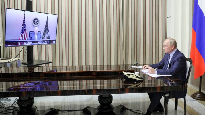 Политолог назвал последствия встречи Путина и Байдена