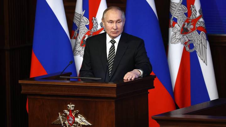 Путин поздравил Шольца с избранием на пост канцлера Германии