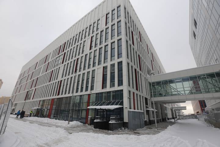 Детско-взрослый инфекционный корпус больницы в Коммунарке