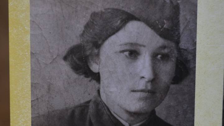 1941 год. 19-летняя Галина Майорова в первые дни службы на фронте