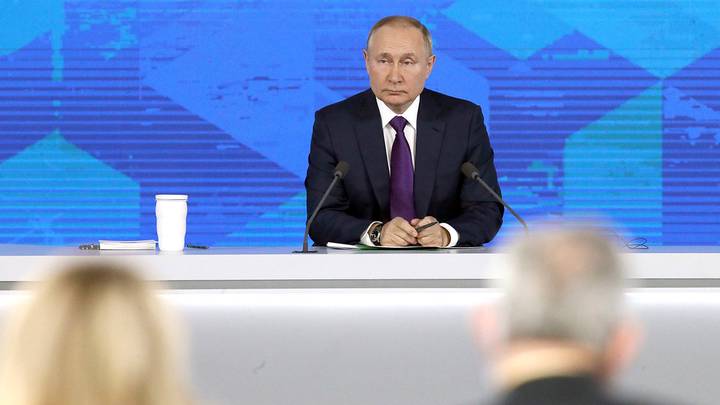 Путин объяснил, почему появляются новые штаммы коронавируса