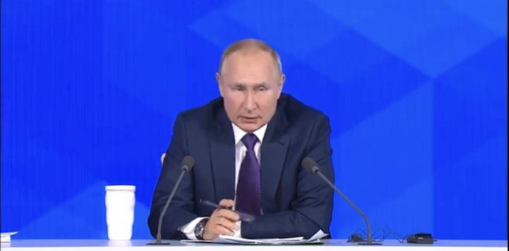 «Непростая проблема»: Путин оценил ситуацию с долгами Роснано