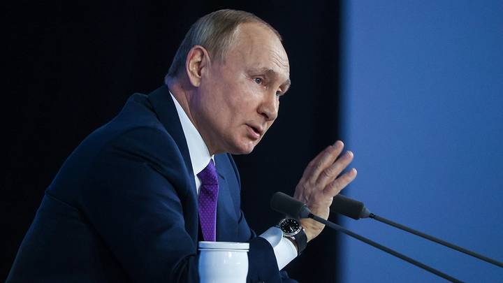 Путин призвал изымать объекты культурного наследия у иностранцев