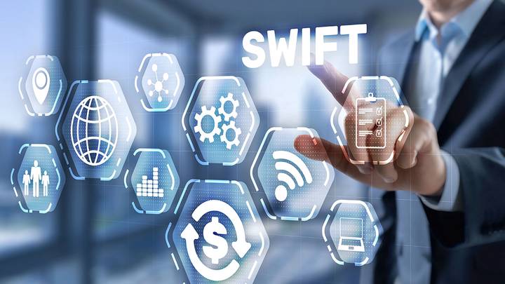 Евросоюз рассмотрит просьбу о переподключении «Россельхозбанка» к SWIFT