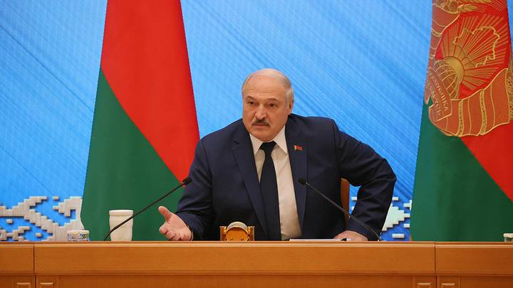 Лукашенко: Народ Украины начнет подталкивать свои власти к переговорам