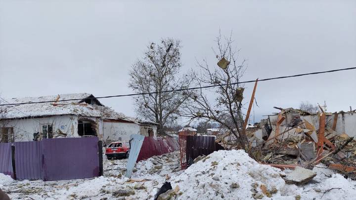 Появилось видео с места взрыва газа в жилом доме в Серпухове
