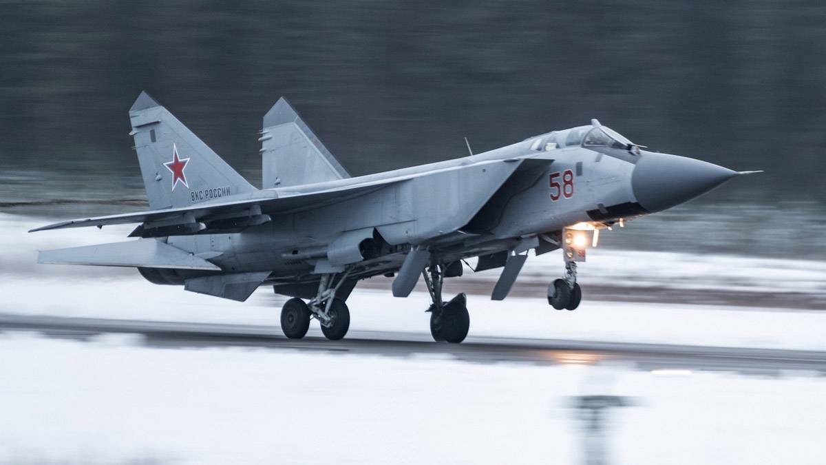 МиГ-31 не допустил нарушение границ России бомбардировщиками ВВС США