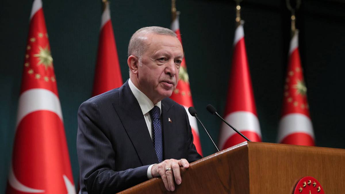 Эрдоган заявил, что отношение западных лидеров к Путину не красит их